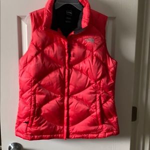 Ladies North Face vest. Size Large.
